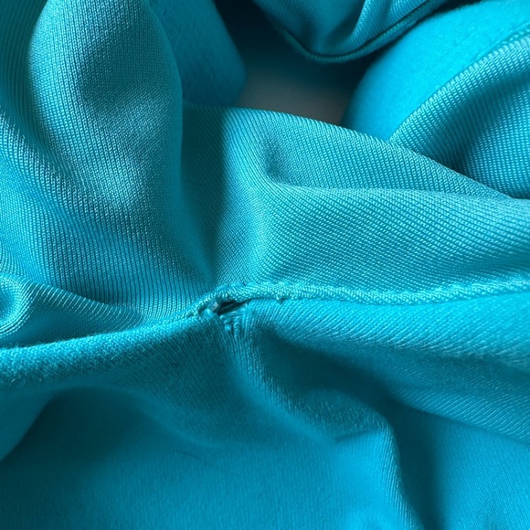 ALO Yoga Blue Racerback Sports Bra (has a hole you can see in the pictures) - Picture 8 of 9